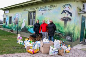 Read more about the article Pracownicy Kopalni Turów z pomocą dla zwierząt z ośrodka rehabilitacji „Klekusiowo”