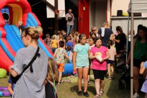 Read more about the article PIEŃSK – Festyn dla dzieci w Euroregionalnym Centrum Kultury i Komunikacji w Pieńsku