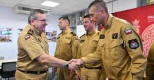 Read more about the article Dolnośląscy strażacy wrócili z misji gaśniczej w Grecji