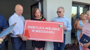 Read more about the article SULIKÓW – Otwarcie świetlicy wiejskiej w Miedzianej