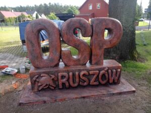 Read more about the article OSP Ruszów – zagospodarowanie terenu przy remizie