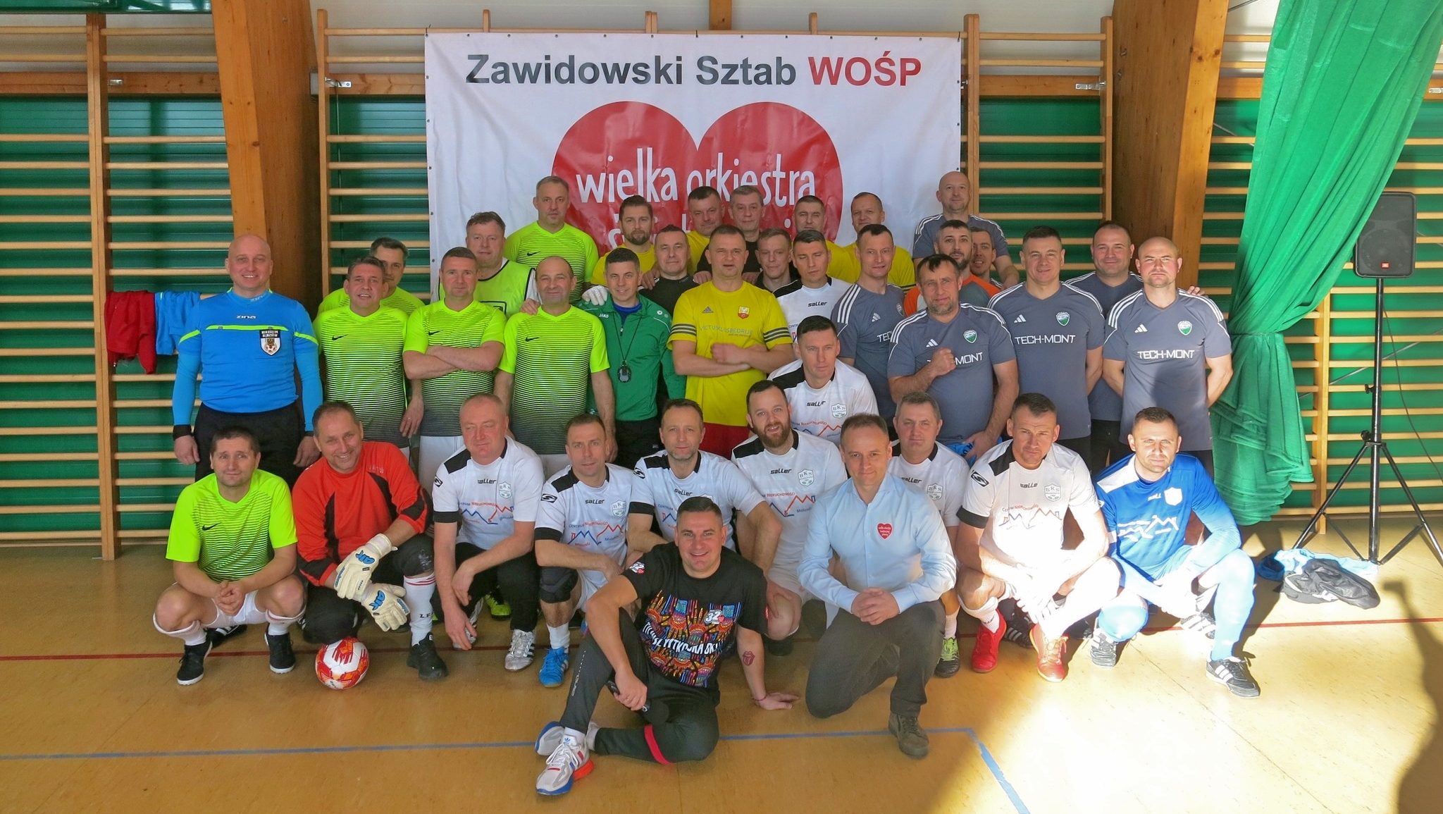 You are currently viewing ZAWIDÓW –  Halowy Turniej Piłki Nożnej „Oldboje dla WOŚP”
