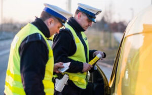 Read more about the article Policja zabiera samochody pijanym kierowcom