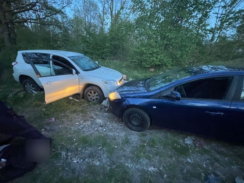 You are currently viewing Dwa pojazdy skradzione na terenie Niemiec odnalezione w Bogatyni